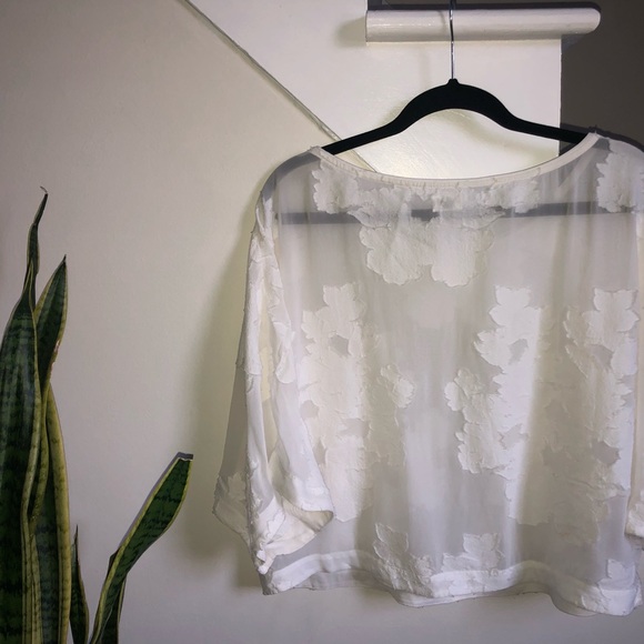 Aritzia Wilfred Blayze T-Shirt - Picture 4 of 8